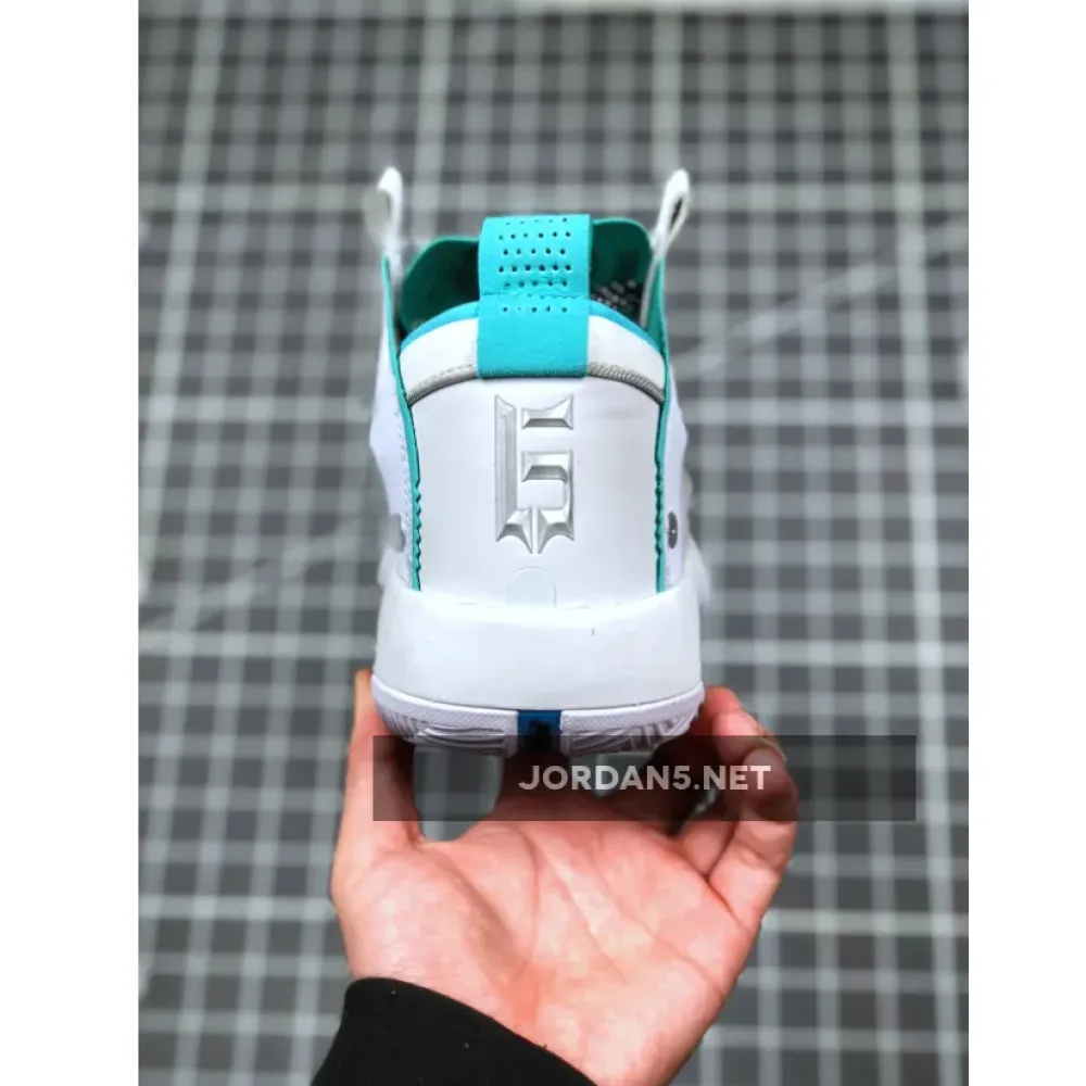 Air Jordan 34 “Snow Leopard” White/Aurora-Metallic Silver AR3240-103