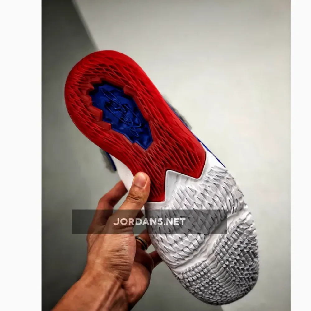 Nike LeBron 17 Low “Tune Squad”  CD5007-100