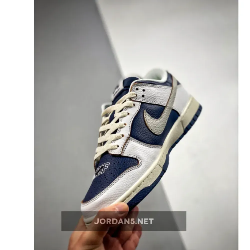 HUF x Nike SB Dunk Low “NYC” White Blue  FD8775-100