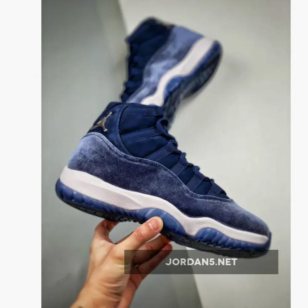Air Jordan 11 Velvet Midnight Navy/Metallic Silver-White  AR0715-441