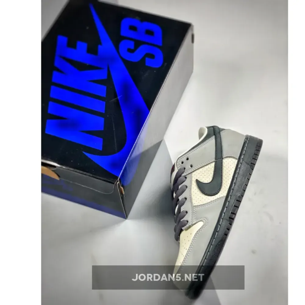 Nike SB Dunk Low Bandaid Light Bone/Flint Grey  304292-006