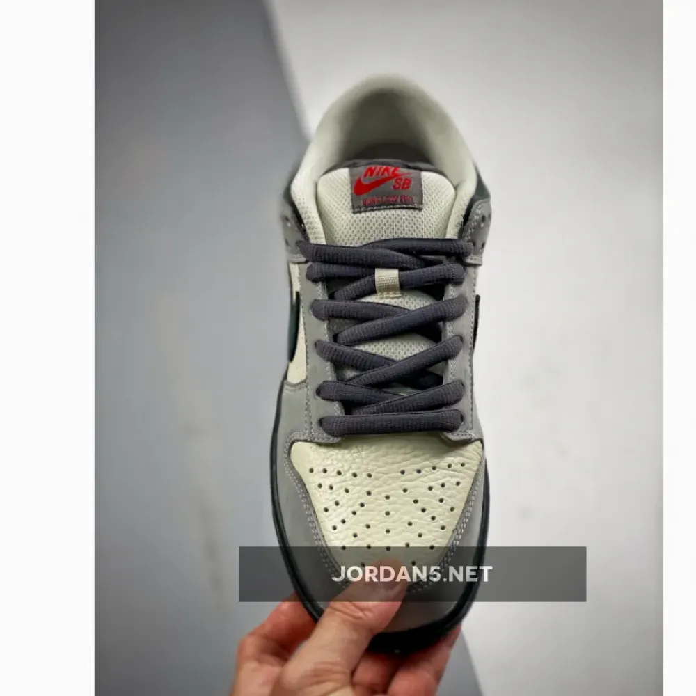 Nike SB Dunk Low Bandaid Light Bone/Flint Grey  304292-006