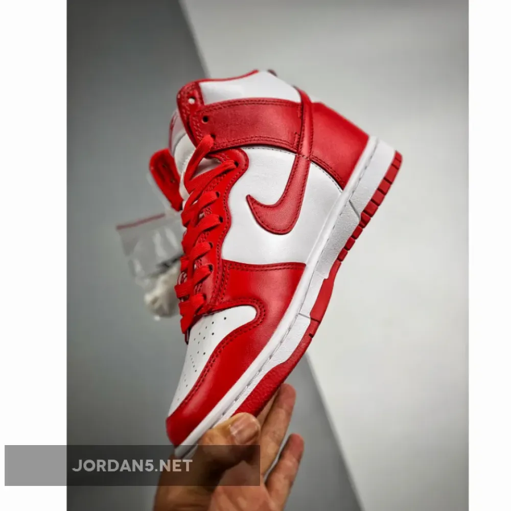 Nike Dunk High Championship White/University Red  DD1399-106