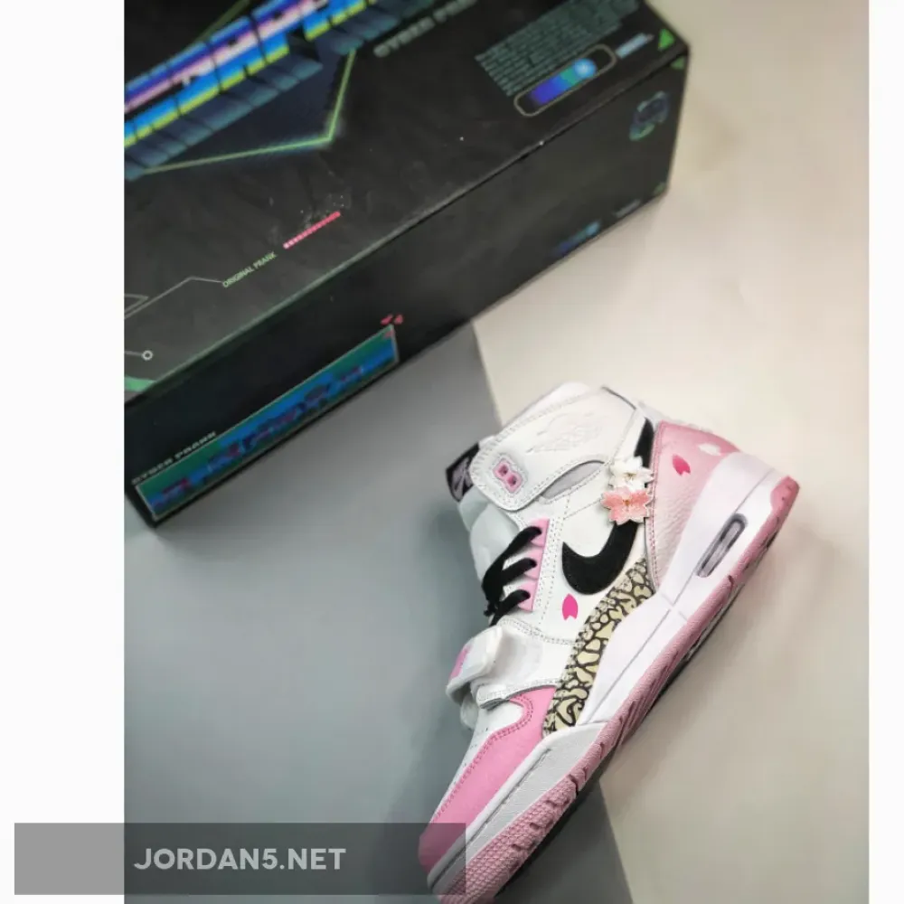 Jordan Legacy 312 White Black Pink Foam 1670503018