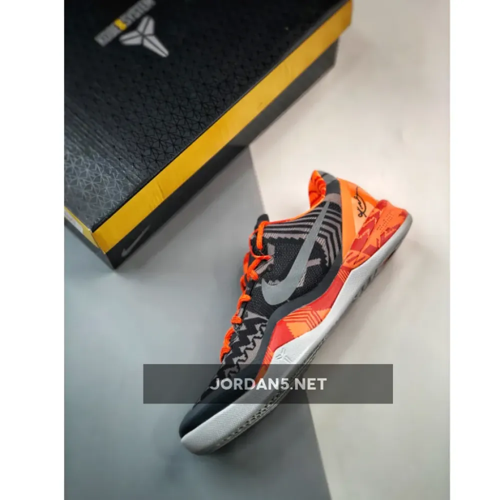 Nike Kobe 8 System ‘BHM’ Anthracite/Pure Platinum-Grey  583112-001