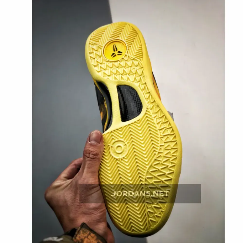 Nike Kobe 8 System Black/Strata Gray-Vivid Sulphur-Electric Yellow 555035-001