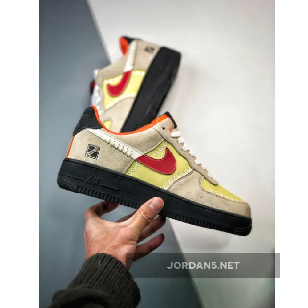 Nike Air Force 1 Low “Somos Familia”  DZ5355-126
