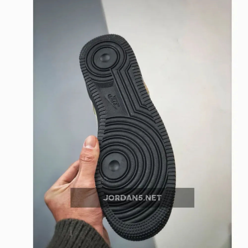 Nike Air Force 1 Low “Somos Familia”  DZ5355-126