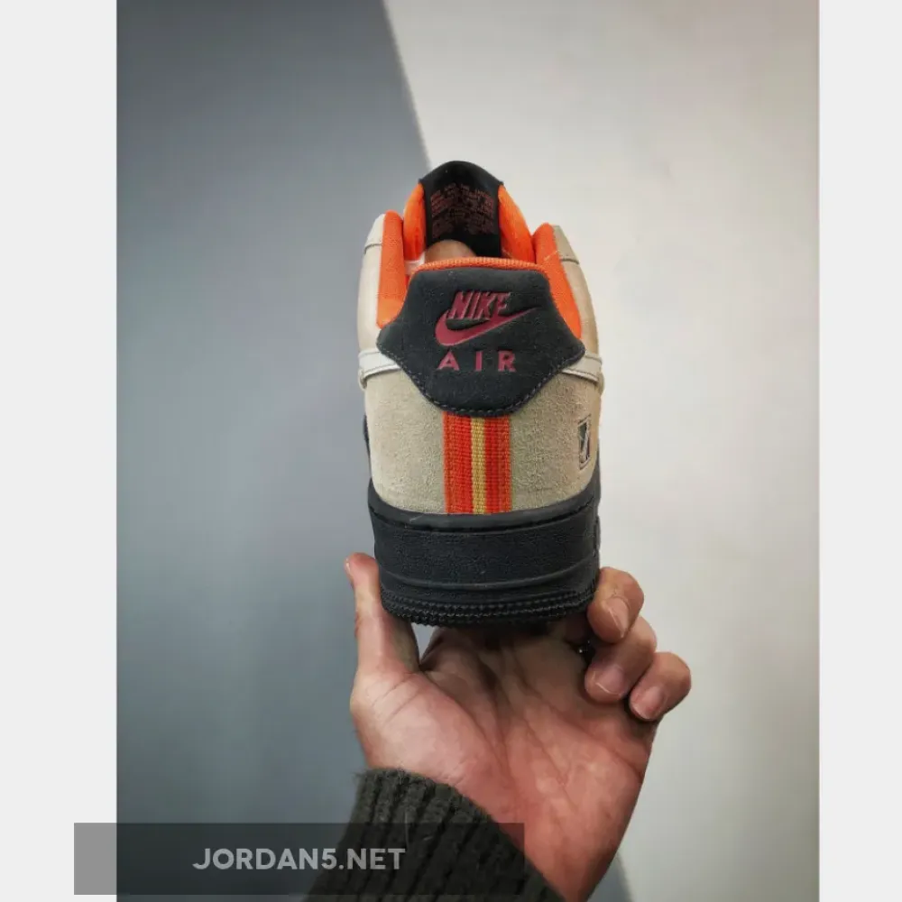 Nike Air Force 1 Low “Somos Familia”  DZ5355-126