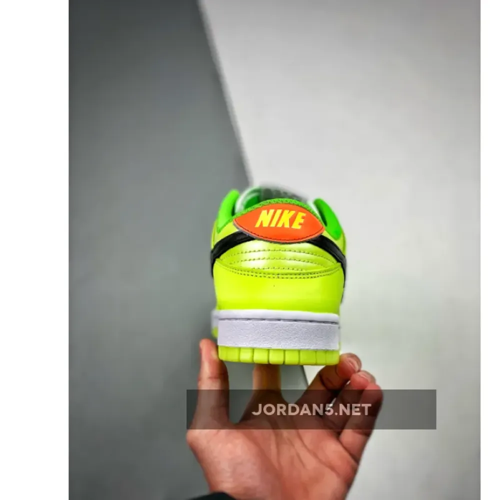 Nike Dunk Low “Glow in the Dark” Venom Green/Black-Glow  FJ4610-702