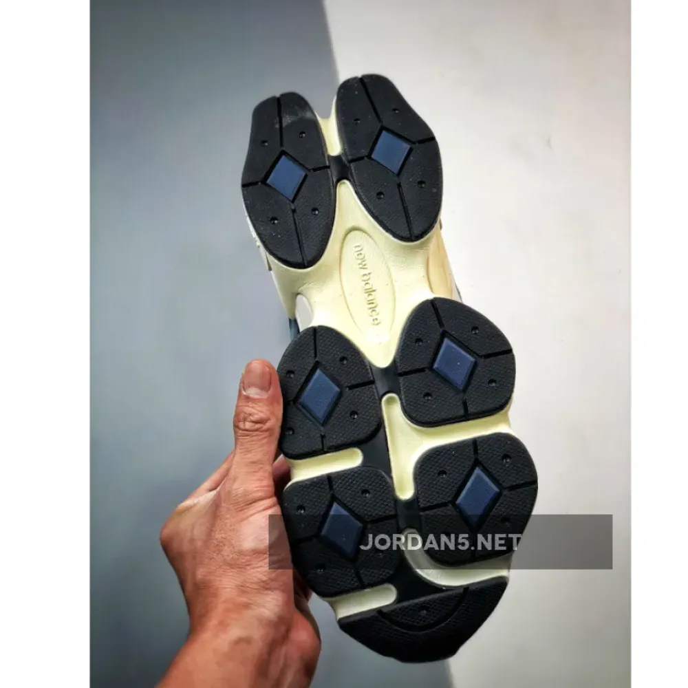 New Balance 9060 Navy/White/Grey  U9060ECB