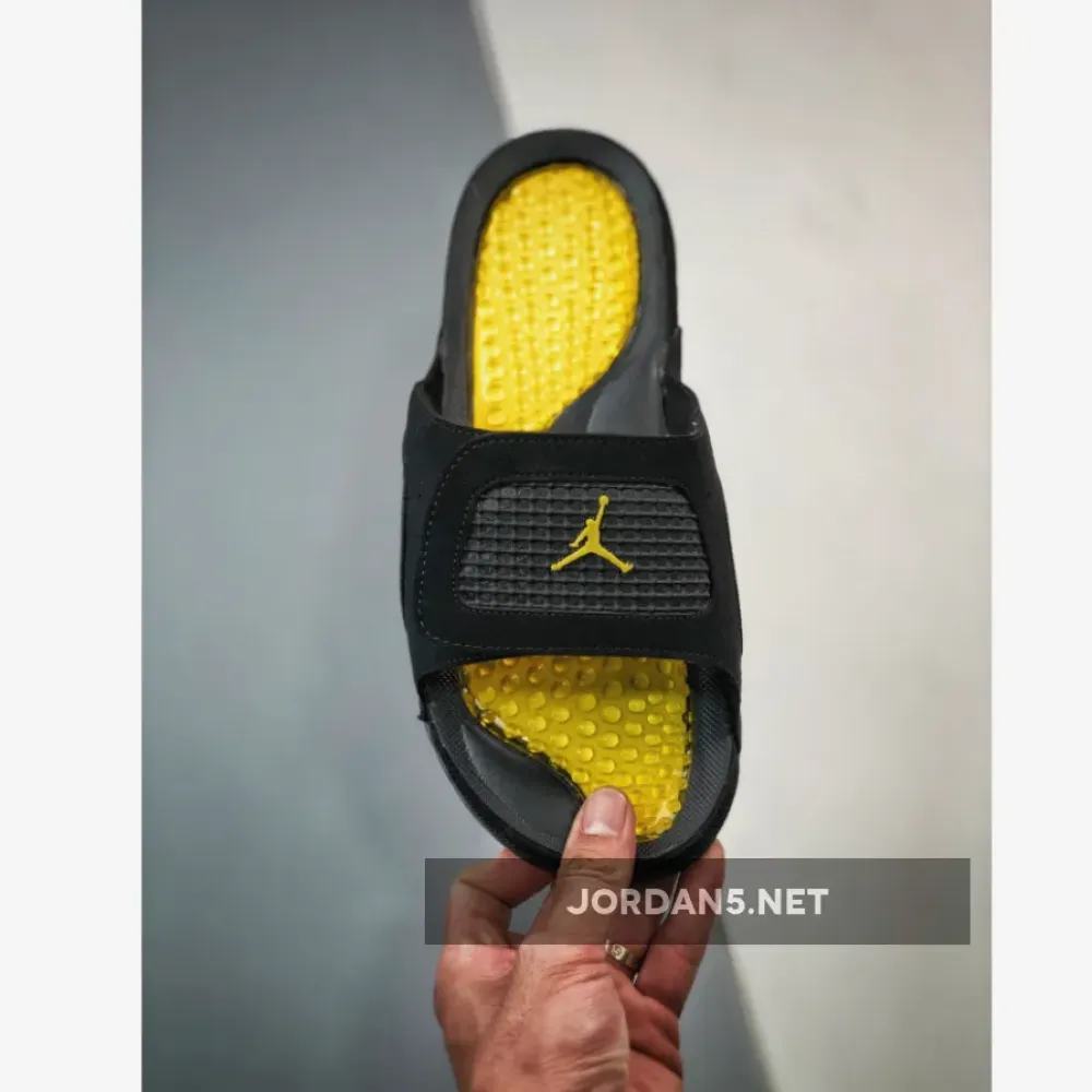 jordan hydro 4 slide thunder black yellow  532225-017