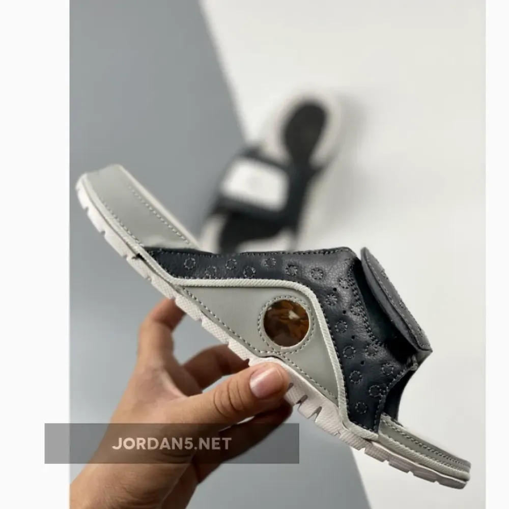 Jordan Hydro 13 Retro Slide Dark Grey/Metallic Silver 684915-022