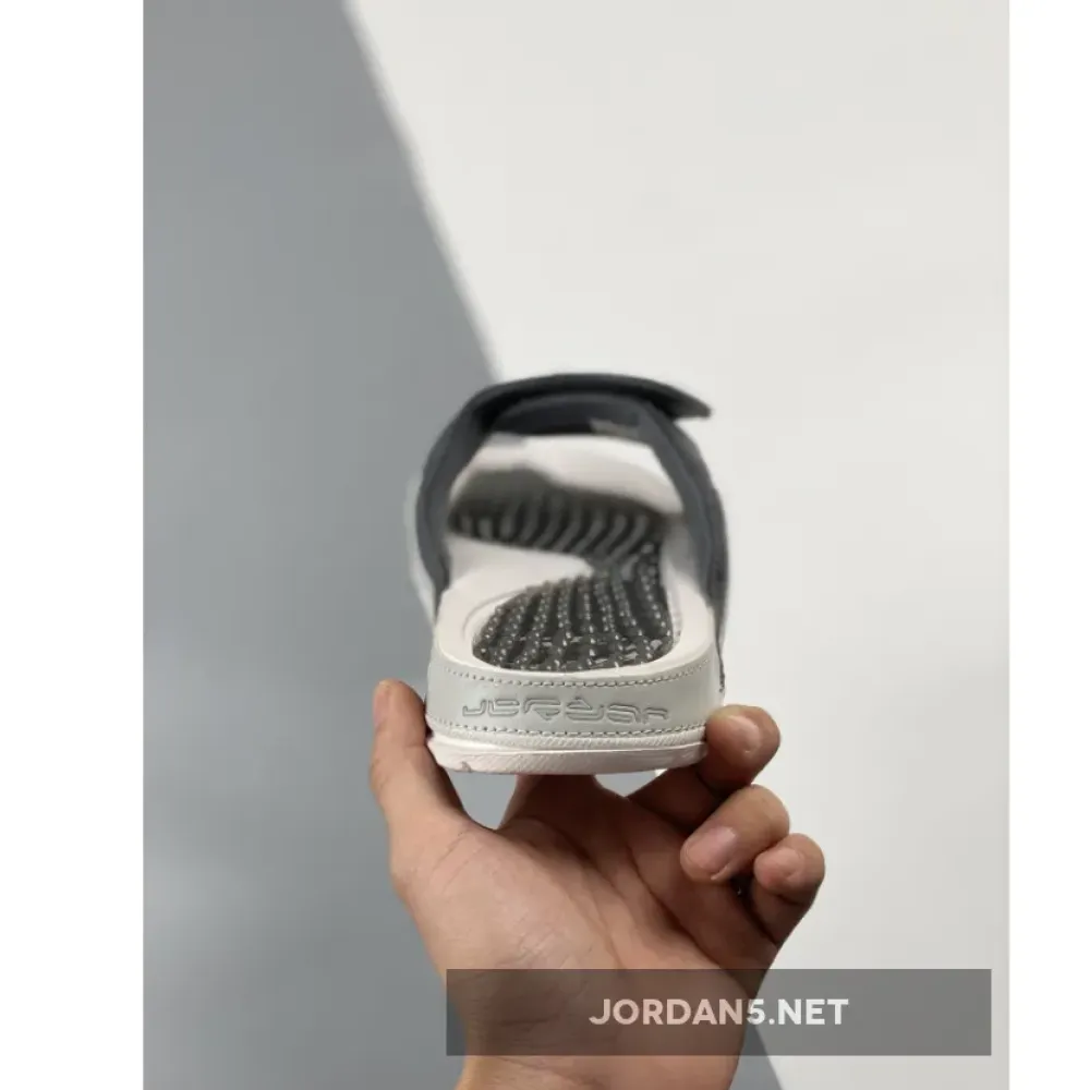 Jordan Hydro 13 Retro Slide Dark Grey/Metallic Silver 684915-022
