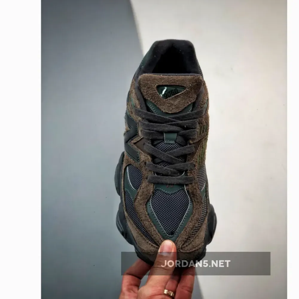 New Balance 9060 Beef and Broccoli  U9060OUT