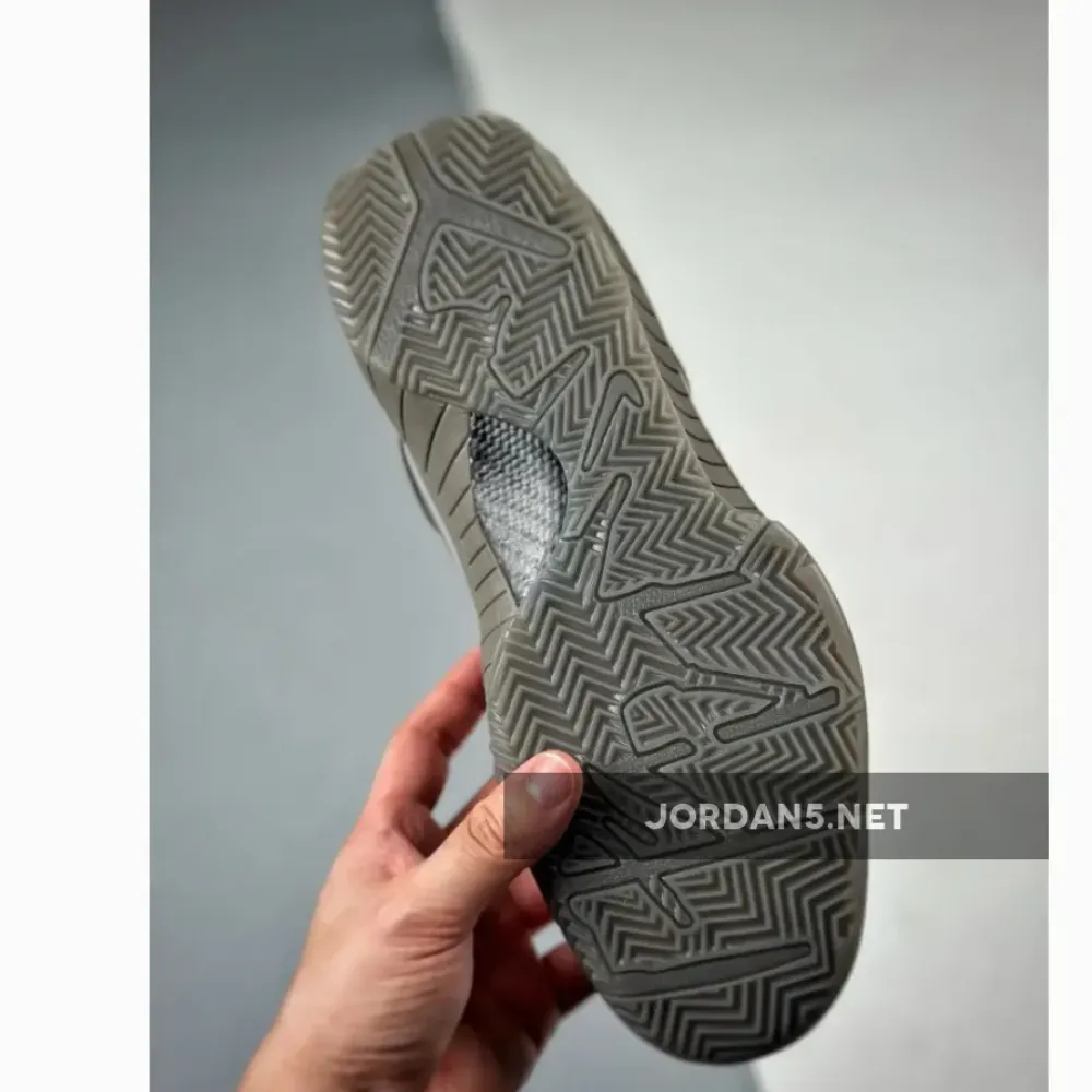 Nike Zoom Kobe 4 FTB Dust  869450-005