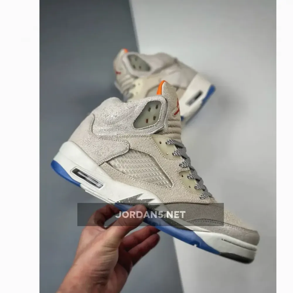 Air Jordan 5 Retro SE “Craft” Light Orewood Brown  FD9222-180