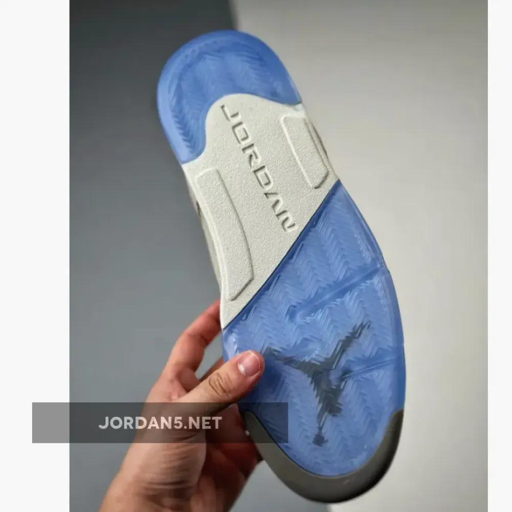 Air Jordan 5 Retro SE “Craft” Light Orewood Brown  FD9222-180