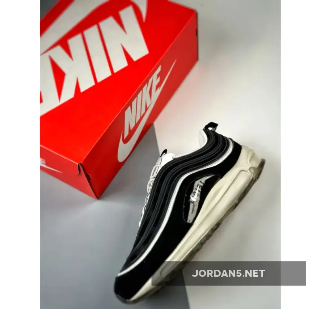 Nike Air Max 97 “Hangul Day” Black Sail  DZ5316-010