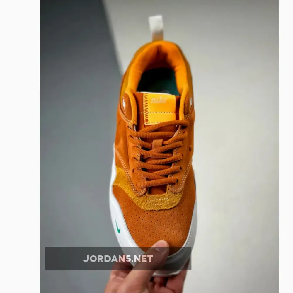 Serena Williams Design Crew x Nike Air Max 1 Monarch/White-Sundial  FQ4298-800