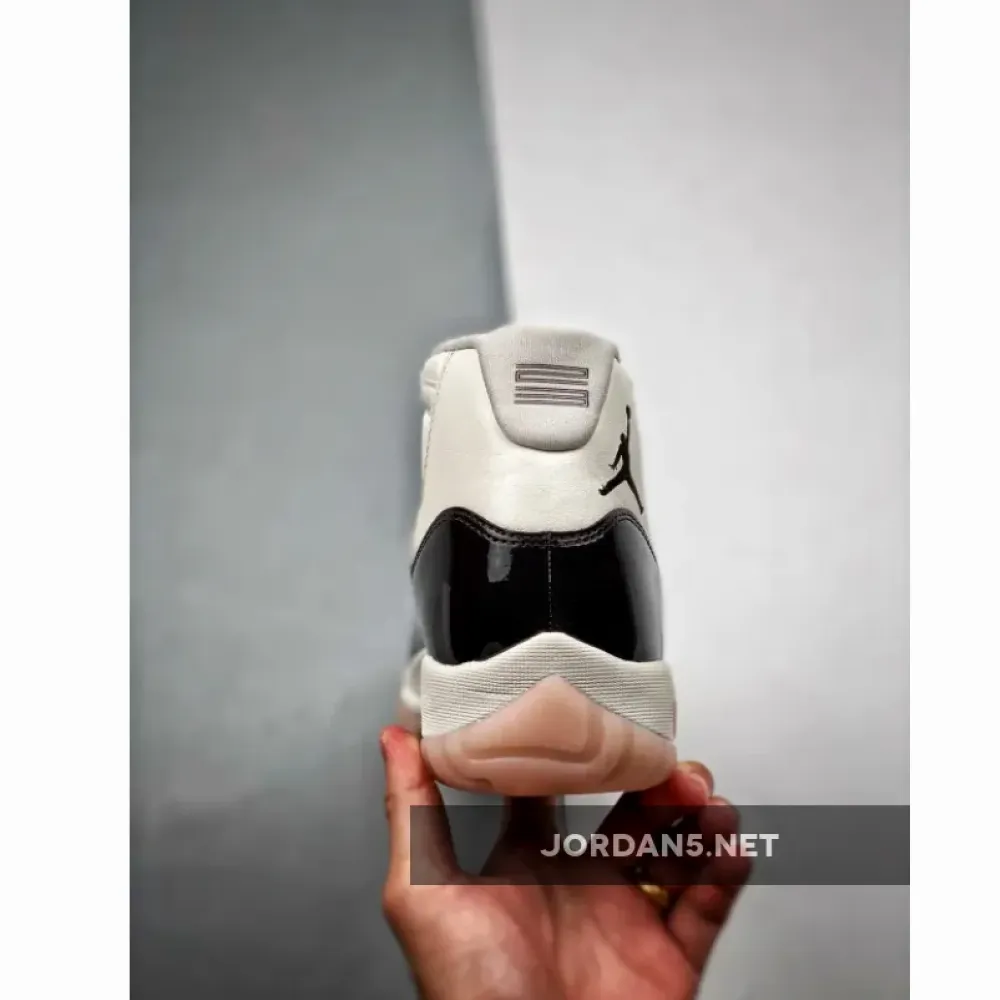 Air Jordan 11 Neapolitan Sail/Velvet Brown-Atmosphere  AR0715-101