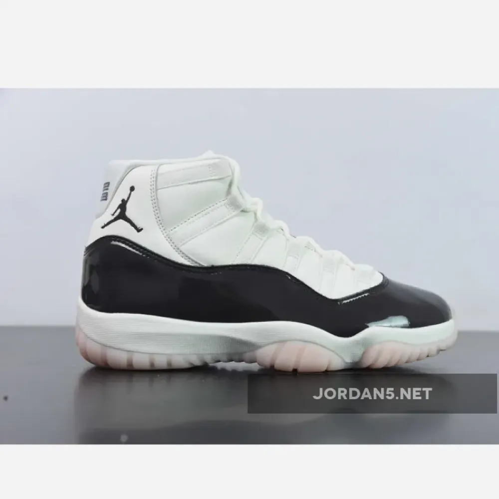 Air Jordan 11 Sail/Velvet Brown-Atmosphere  AR0715-101