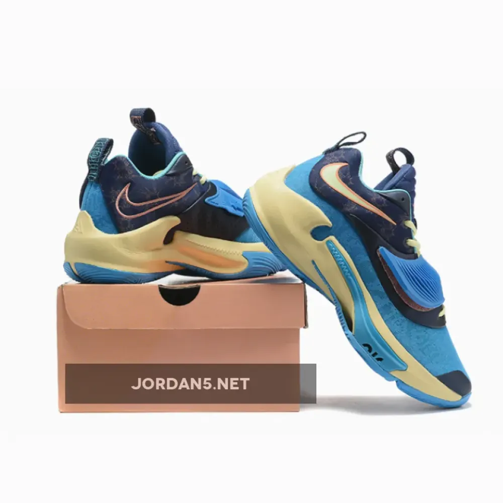 Nike Zoom Freak 3 Valentine’s Day Blue/Pink-Pale Yellow DH7347-900