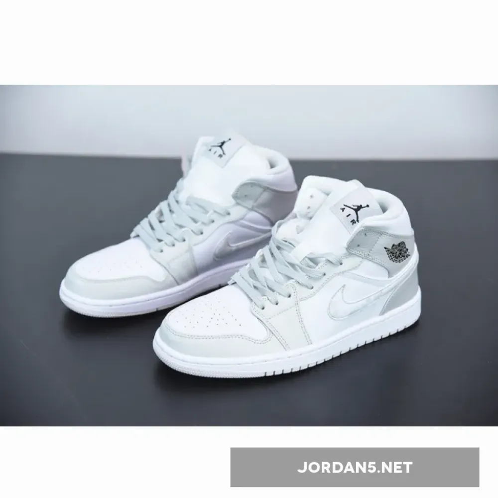 Air Jordan 1 Mid “Grey Camo”  DC9035-100