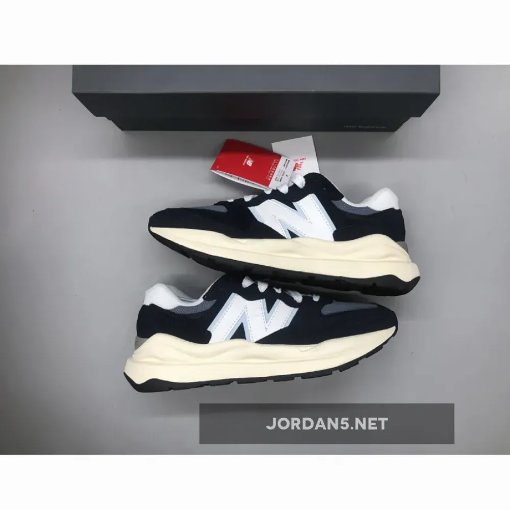 New Balance 57/40 Team Navy/Munsell White  M5740CD