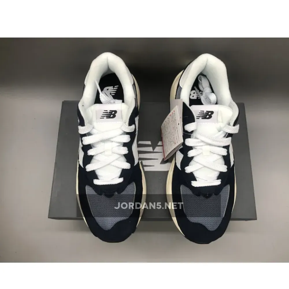 New Balance 57/40 Team Navy/Munsell White  M5740CD