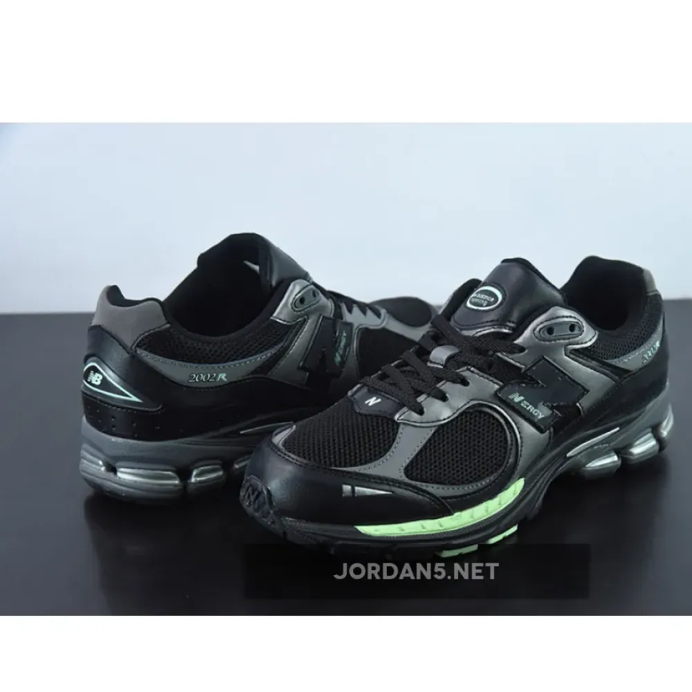 New Balance 2002R Black Powder Green M2002RLD