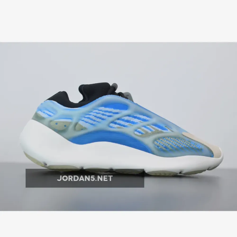 adidas Yeezy 700 V3 “Azareth” G54850