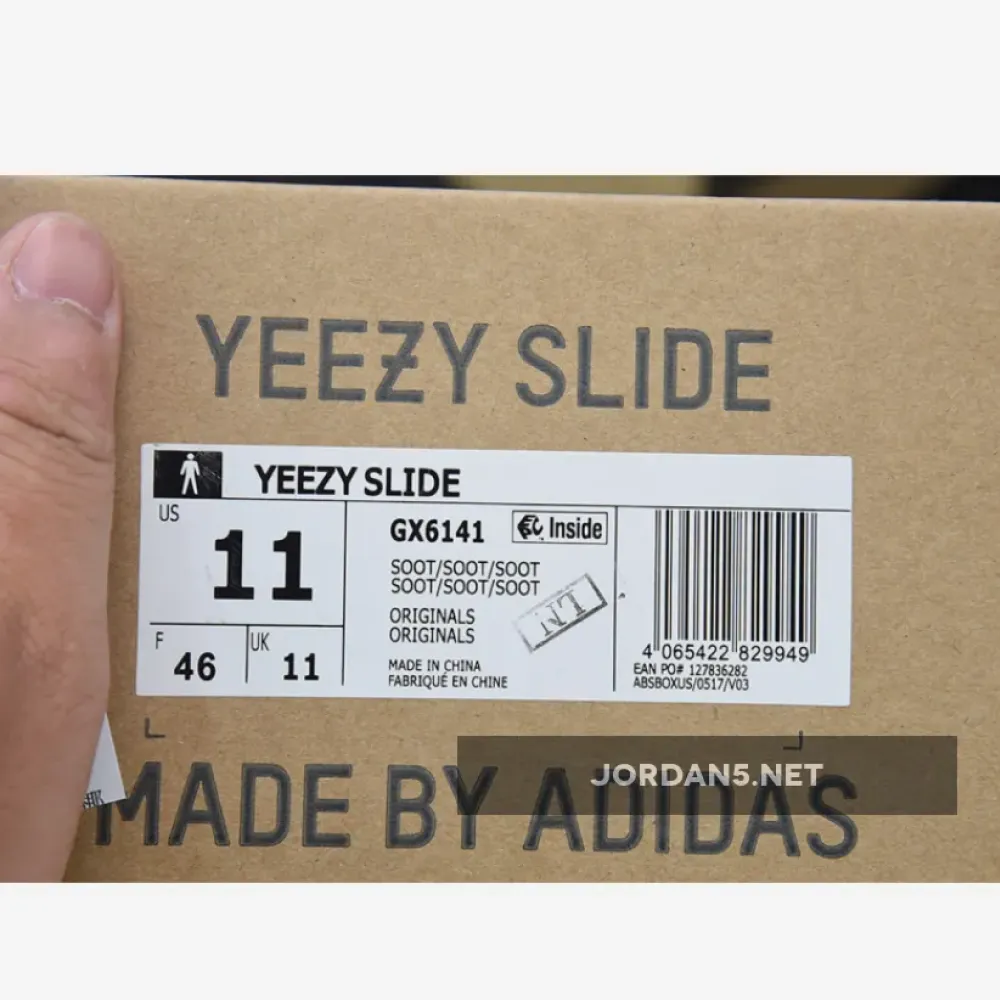 adidas Yeezy Slide Soot  GX6141