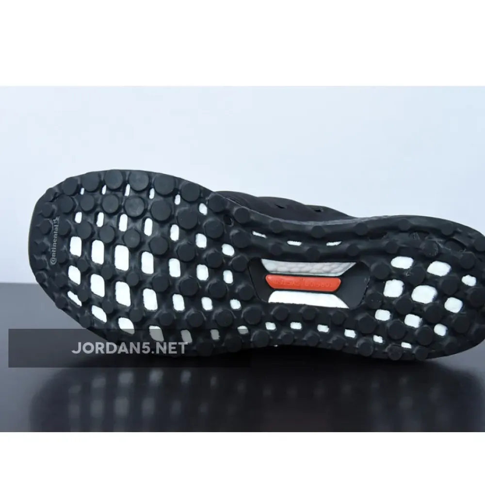 adidas UltraBoost 4.0 DNA Core Black/Core Black/Active Red  FY9121