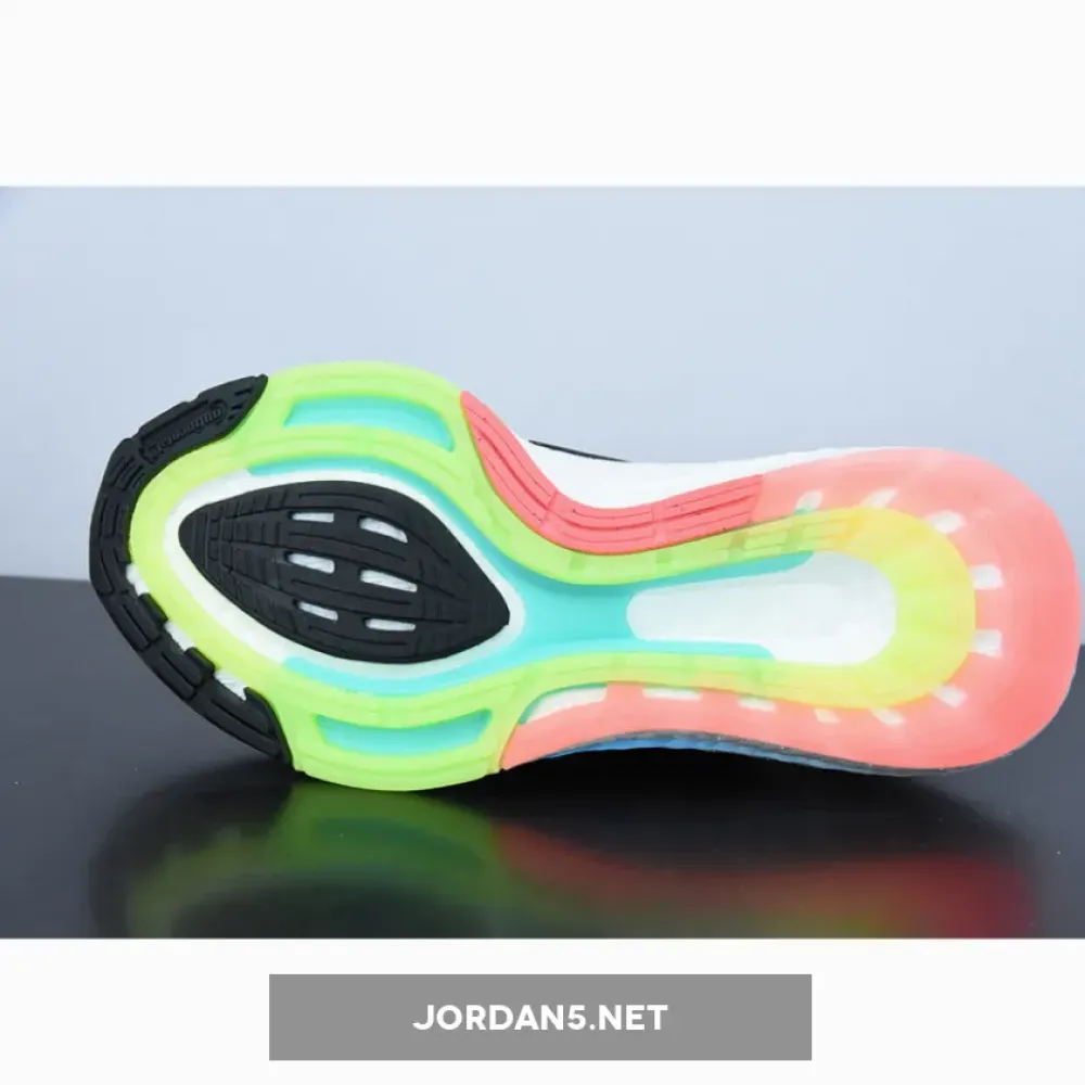 adidas Ultra Boost 22 Core Black/Sky Rush/Turbo GY8681