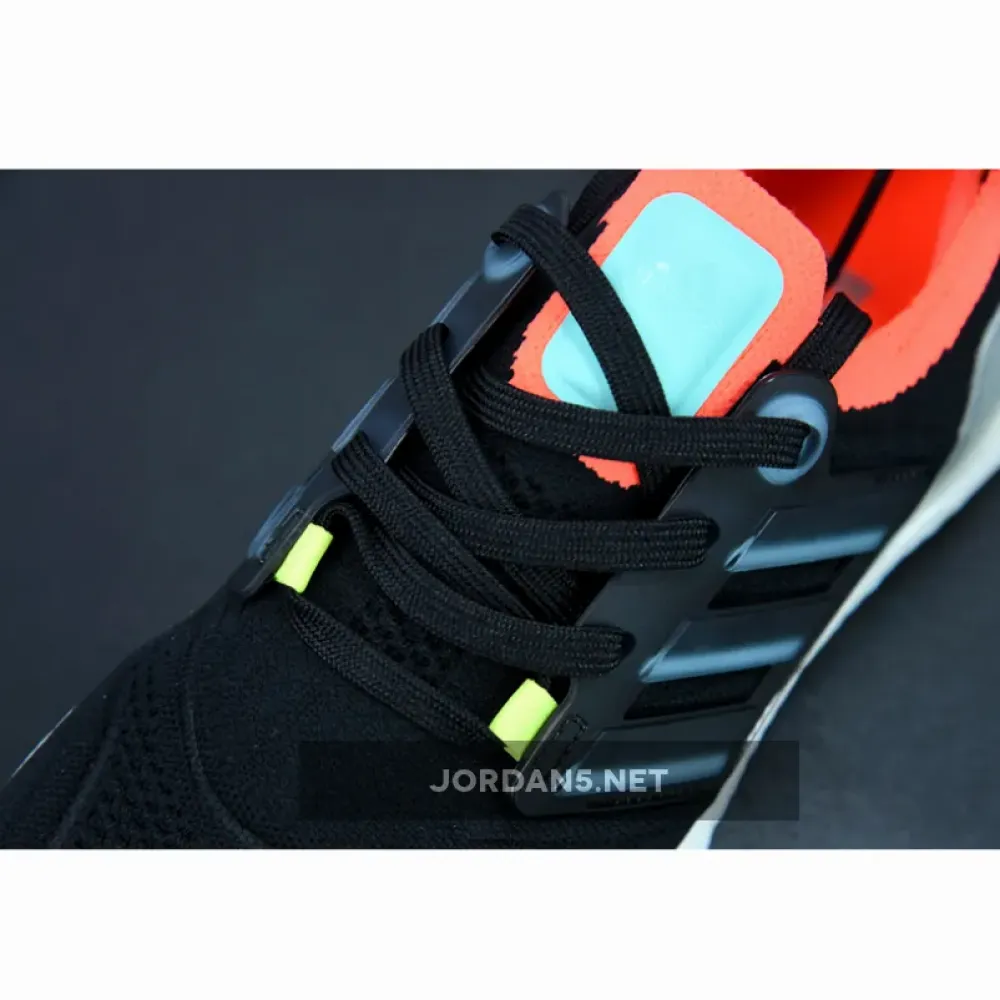adidas Ultra Boost 22 Core Black/Sky Rush/Turbo GY8681
