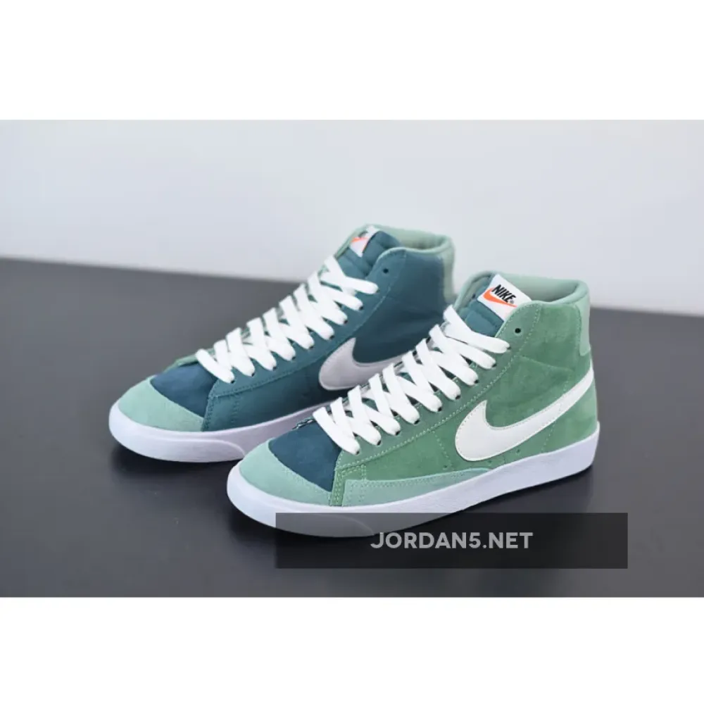 Nike Blazer Mid ’77 Vintage Healing Jade/White-Ash Green  CZ4609-300