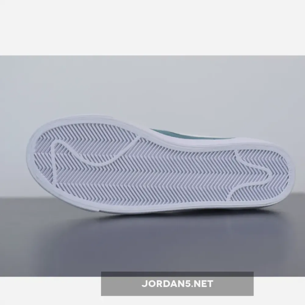 Nike Blazer Mid ’77 Vintage Healing Jade/White-Ash Green  CZ4609-300