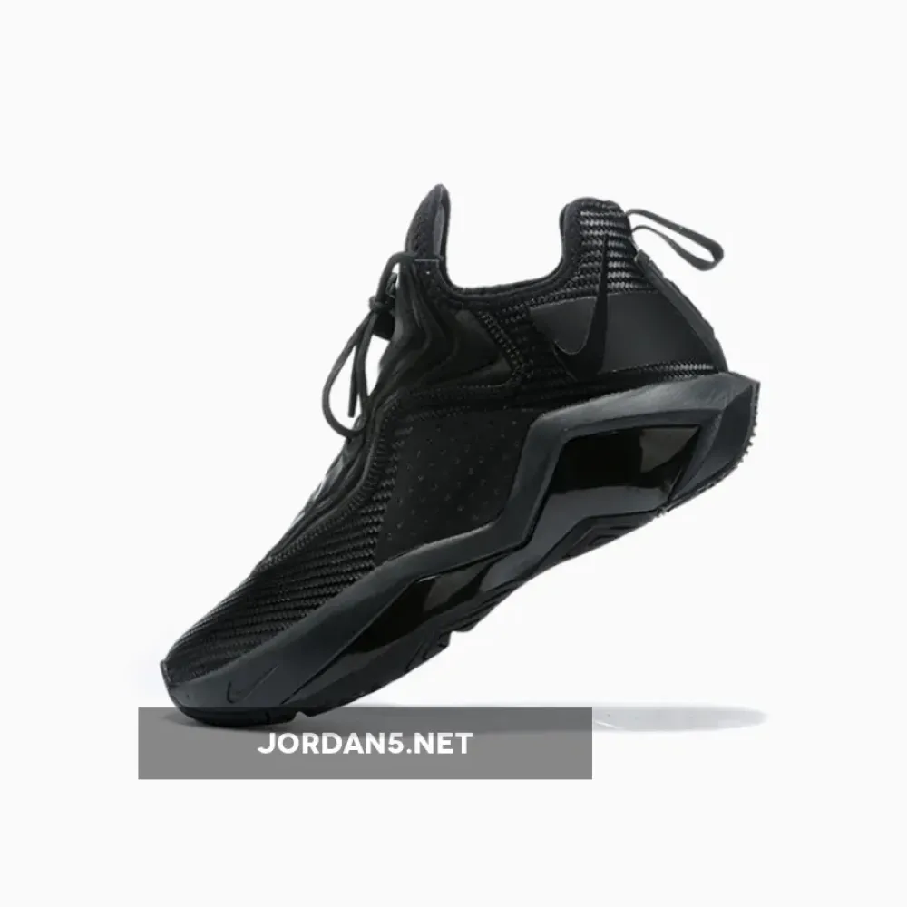Nike LeBron Soldier 14 Triple Black