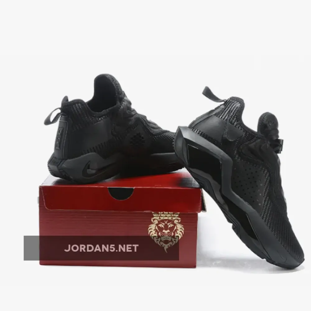 Nike LeBron Soldier 14 Triple Black