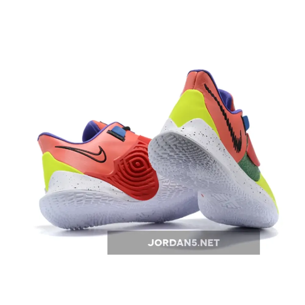 Nike Kyrie Low 3 “NY vs NY”  CJ1286-800