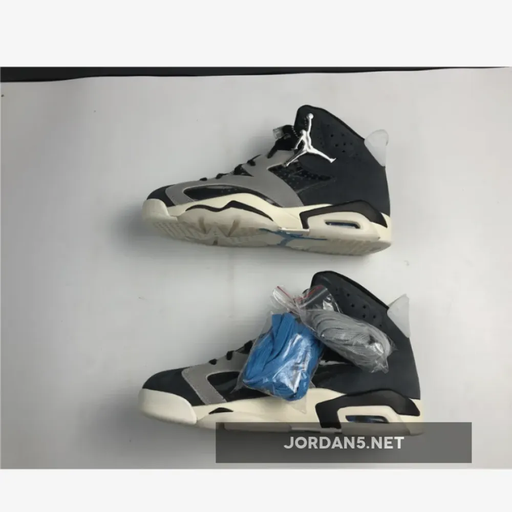 Air Jordan 6 “Tech Chrome” Black/Light Smoke Grey/Sail/Chrome  CK6635-001
