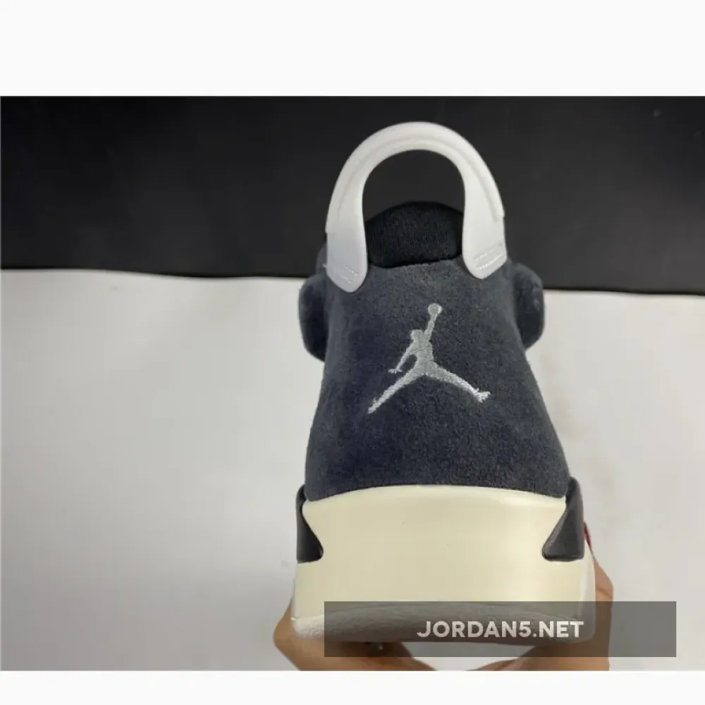 Air Jordan 6 “Tech Chrome” Black/Light Smoke Grey/Sail/Chrome  CK6635-001