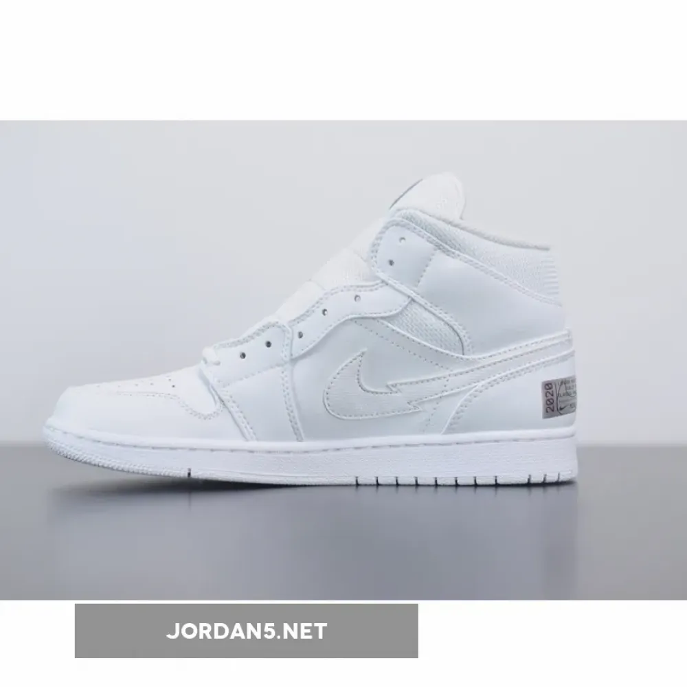 Air Jordan 1 Mid “Euro Tour”  CW7589-100