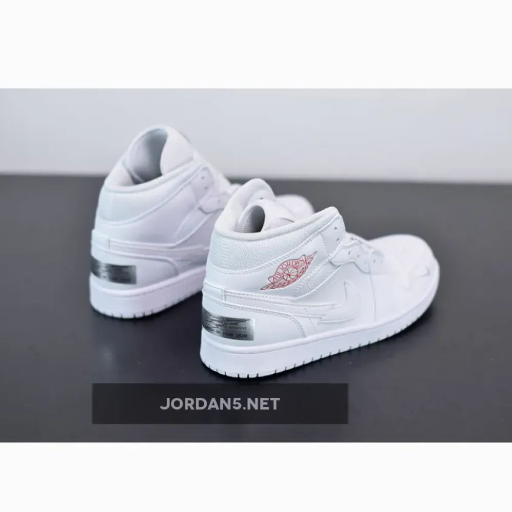 Air Jordan 1 Mid “Euro Tour”  CW7589-100