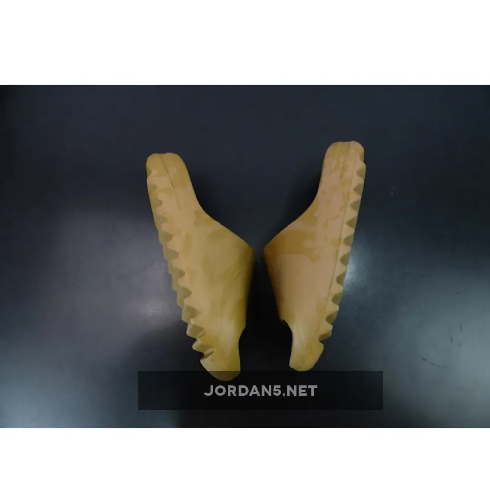 adidas Yeezy Slide “Ochre”  GW1931