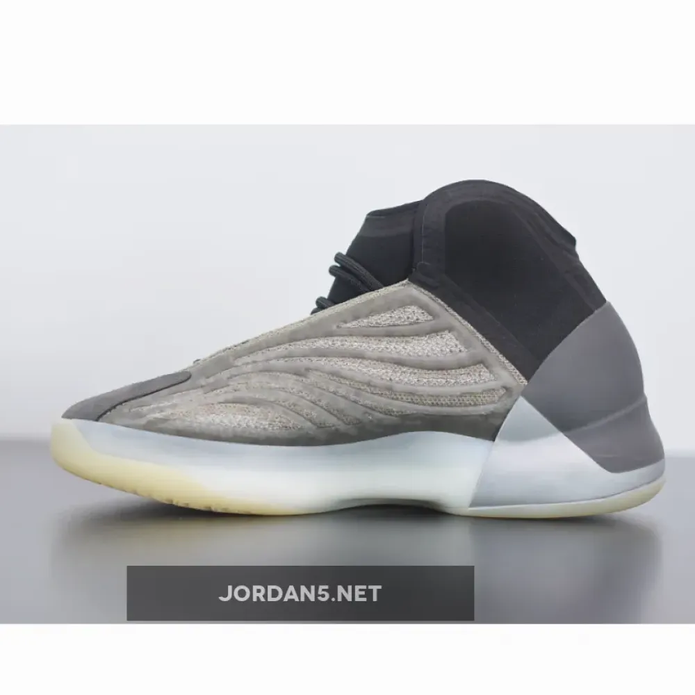 adidas Yeezy Quantum “Barium”  H68771