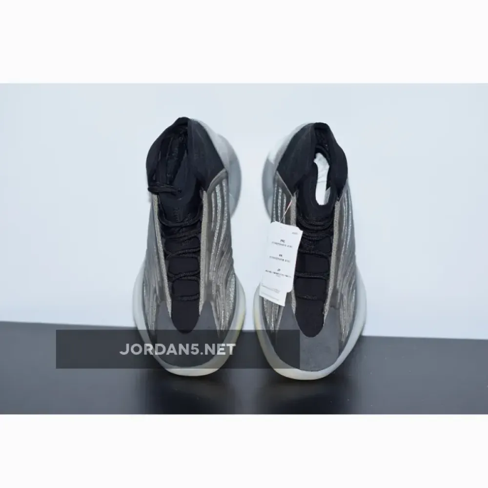 adidas Yeezy Quantum “Barium”  H68771