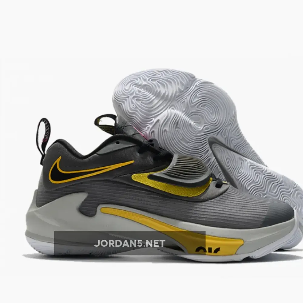 Nike Zoom Freak 3 “Low Battery” Grey/Yellow-Black  DA0694-006