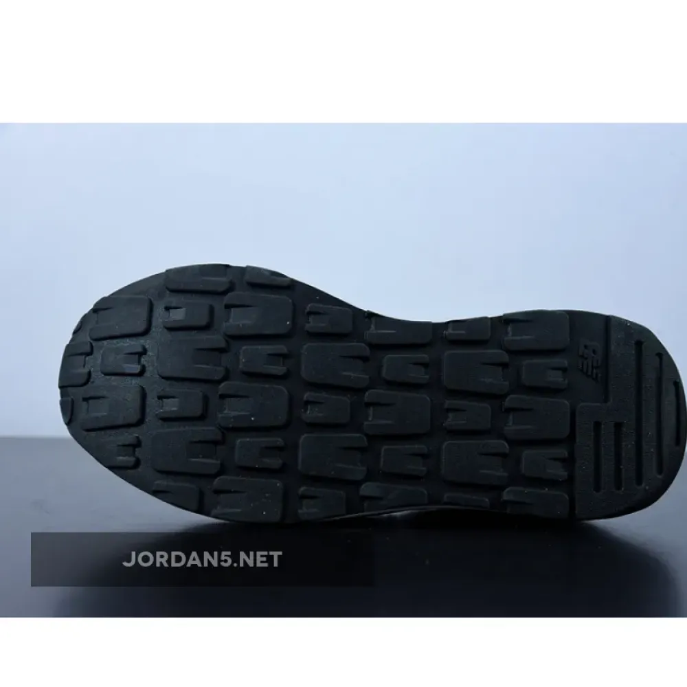 size? x New Balance 57/40 Black Grey  M5740SP1